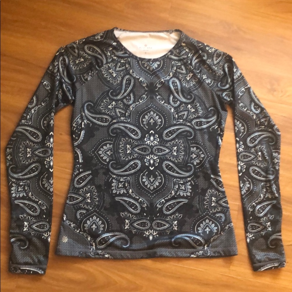 Athleta workout shirt